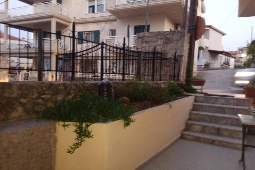 Kalimera Sun Afytos Apartment - Afytos Bagian luar foto